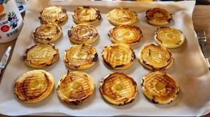 Croustillant doré et parfum d’enfance : ma recette express de galettes de pommes de terre au four pour régaler toute la famille sans une goutte d’huile
