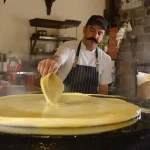 Un crêpier breton révèle enfin sa vraie pâte à crêpes : fluide, simple, fidèle à la tradition
